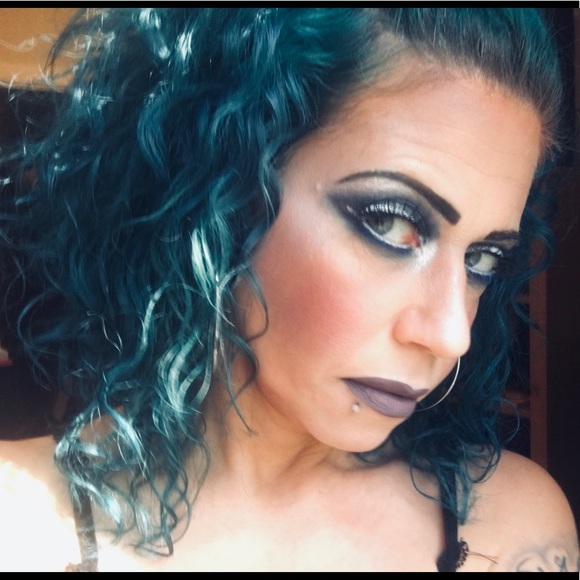 Meet your Posher, Shannon - Picture 6 of 16